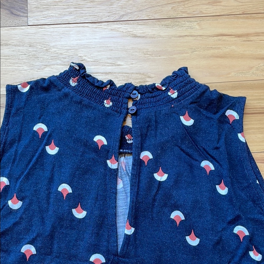 Blue Ruffled Sleeveless Blouse - Picture 3 of 4